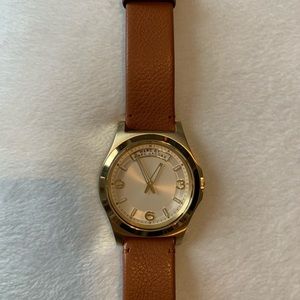 Marc Jacobs leather women’s watch